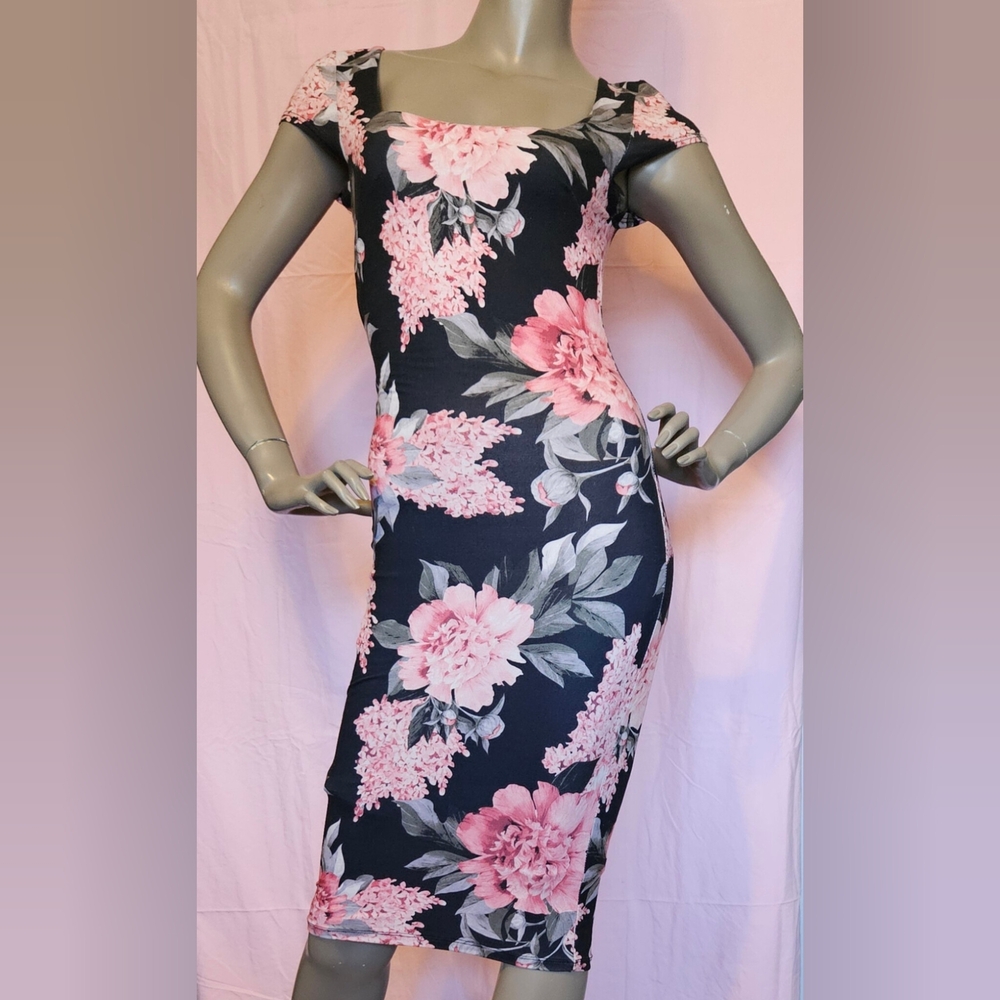 Joe & Elle Black and Pink Floral Midi Dress